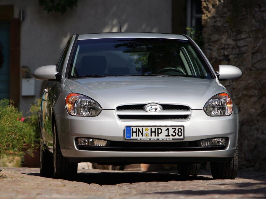 Hyundai Accent 3-Door 2006 года  (фото 47 из 54)